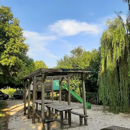Farm stay Il Casale Dell'acquabona Montefano